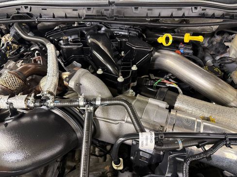 Used 2017 Ford F350 Lariat AWD/4WD image 94