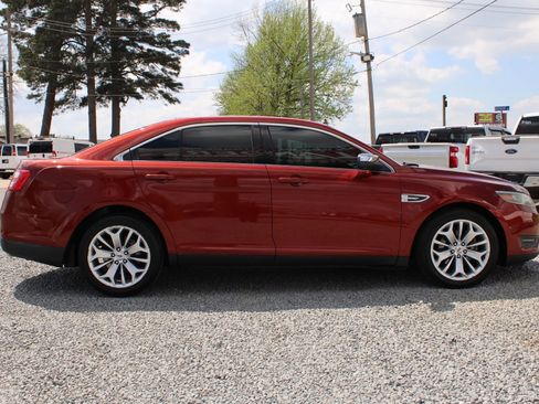 Used 2014 Ford Taurus Limited image 6