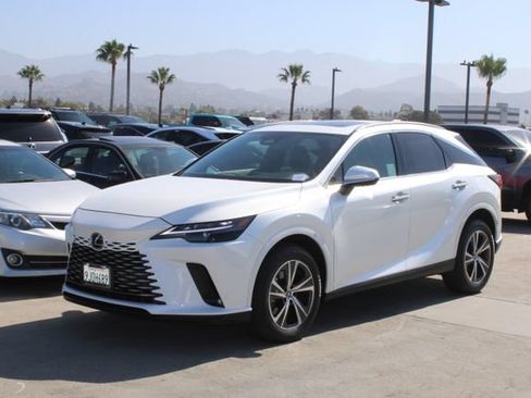 Used 2024 Lexus RX 350 Premium w/ Cold Area Package FWD image 3