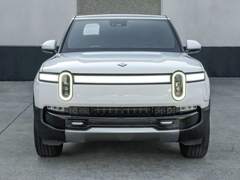 Used 2024 Rivian R1S Adventure AWD/4WD image 7