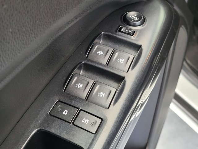 Used 2021 GMC Canyon AT4 w/ Driver Alert Package AWD/4WD image 14