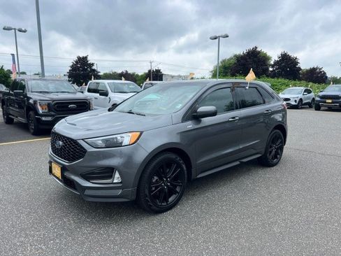 Certified 2024 Ford Edge ST-Line AWD/4WD image 3