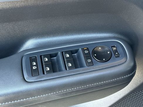 Used 2025 Hyundai Santa Fe SEL AWD/4WD image 12