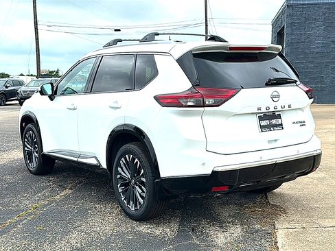 New 2026 Nissan Rogue Platinum AWD/4WD image 6
