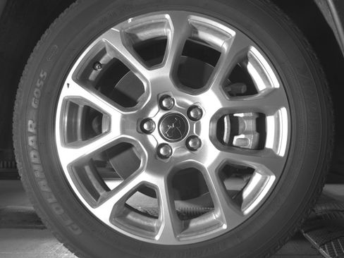 Used 2025 Jeep Compass Limited AWD/4WD image 13