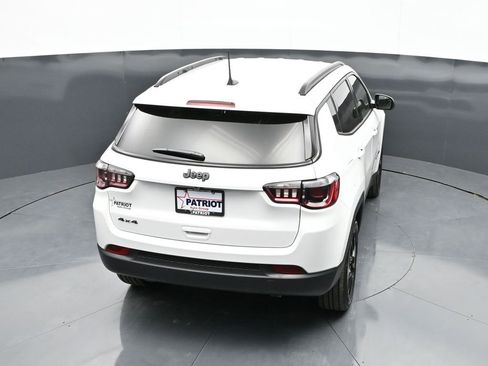 New 2026 Jeep Compass Latitude image 33
