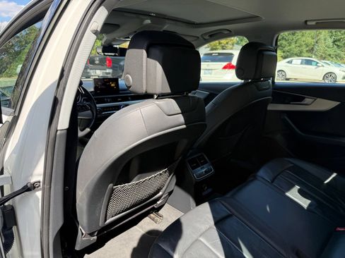 Used 2017 Audi A4 2.0T Premium FWD image 26