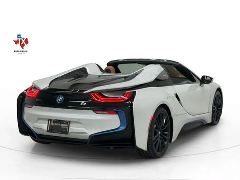 Used 2019 BMW i8 Roadster image 6