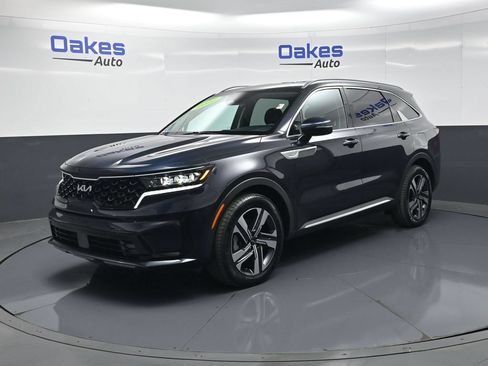 Used 2022 Kia Sorento SX AWD/4WD image 3