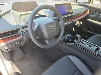 New 2027 Toyota Prius Plug-In Hybrid FWD video 3