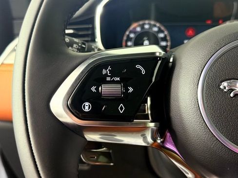 Used 2026 Jaguar F-PACE R-Dynamic S AWD/4WD image 19