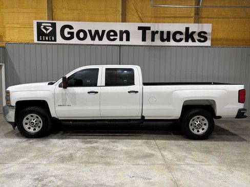 Used 2018 Chevrolet Silverado 2500 W/T w/ WT Convenience Package image 2