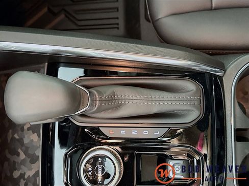 New 2026 GMC Canyon Elevation w/ Convenience Package image 17