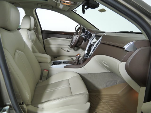 Used 2016 Cadillac SRX Luxury w/ Driver Awareness Package AWD/4WD image 12