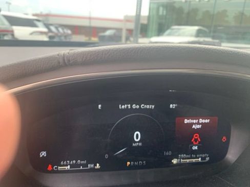 Used 2019 Lincoln Nautilus Reserve FWD image 10