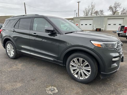 Used 2022 Ford Explorer Limited w/ Equipment Group 301A AWD/4WD image 1
