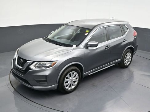 Used 2018 Nissan Rogue S FWD image 15