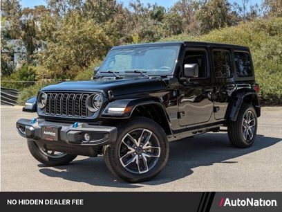 Used 2024 Jeep Wrangler Unlimited w/ LED Headlamp & Fog Lamp Group