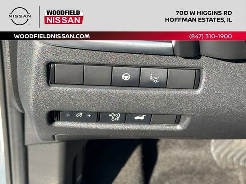 Certified 2023 Nissan Rogue Platinum w/ Platinum Premium Package AWD/4WD image 21