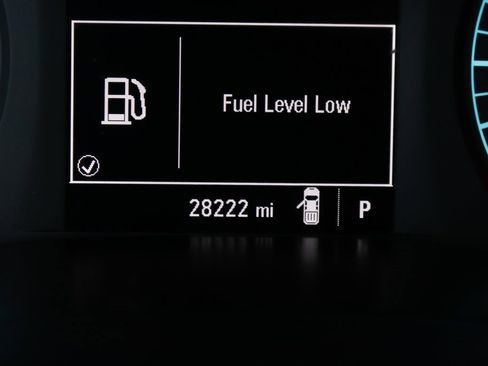 Used 2021 Chevrolet Colorado W/T w/ Custom Special Edition image 22