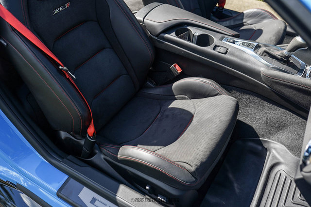 Used 2022 Chevrolet Camaro ZL1 RWD image 70