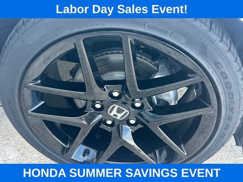 Used 2024 Honda Civic Sport image 4