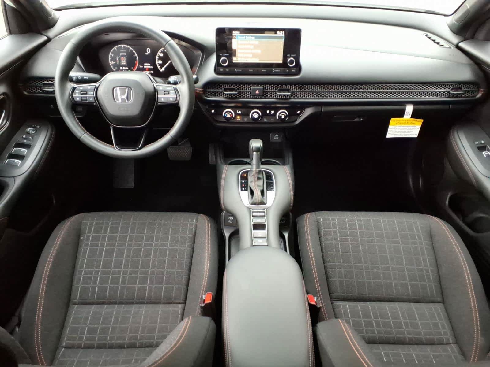 Used 2024 Honda HR-V Sport image 8