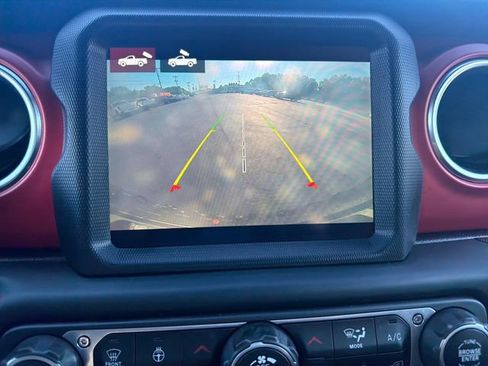 Used 2020 Jeep Wrangler Unlimited Rubicon AWD/4WD image 36