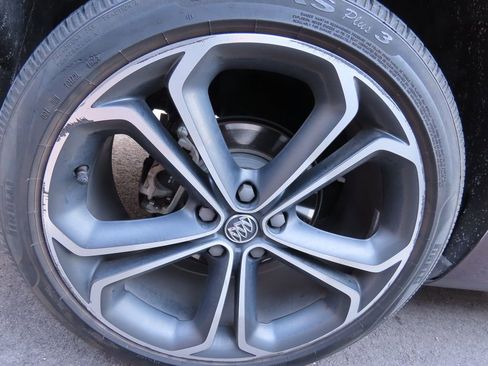 Used 2016 Buick Cascada Premium image 17