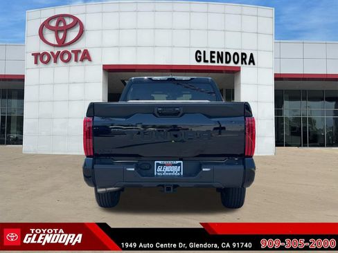 Used 2025 Toyota Tundra SR5 w/ Advanced Technology Package AWD/4WD image 8