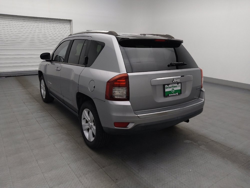 Used 2015 Jeep Compass High Altitude FWD image 5