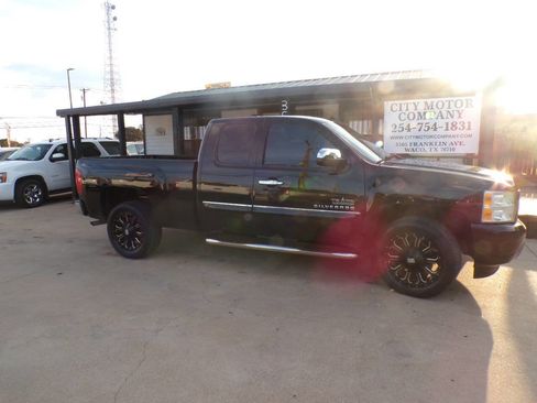 Used 2010 Chevrolet Silverado 1500 LT w/ Texas Edition image 1