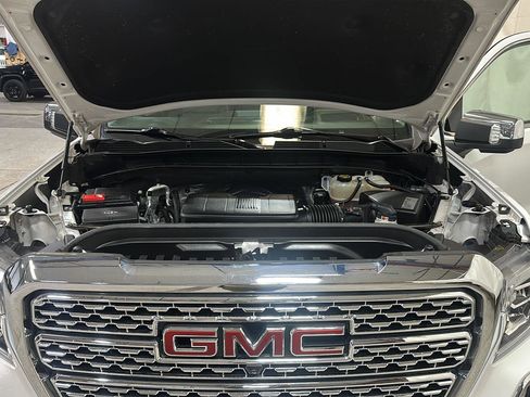 Used 2020 GMC Sierra 1500 Denali w/ Denali Ultimate Package image 15