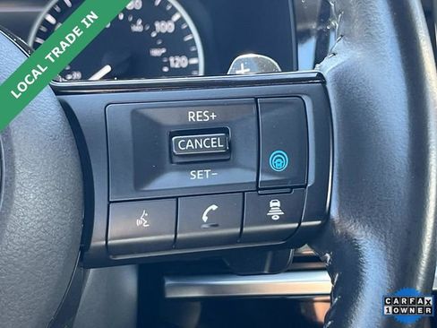 Used 2022 Nissan Pathfinder SV FWD image 30