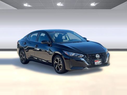 Used 2024 Nissan Sentra SV image 7