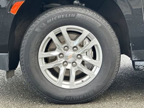 Used 2024 Chevrolet Tahoe LT image 31