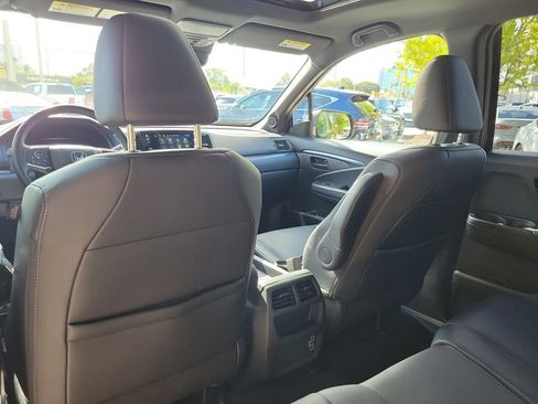 Used 2023 Honda Passport EX-L image 17