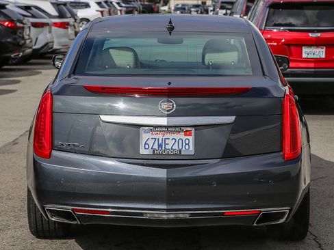 Used 2013 Cadillac XTS Luxury image 5