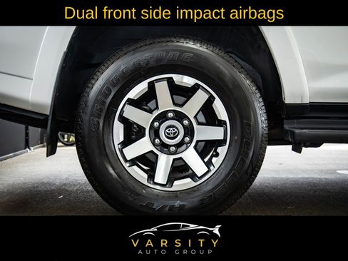 Used 2024 Toyota 4Runner TRD Off-Road AWD/4WD image 27