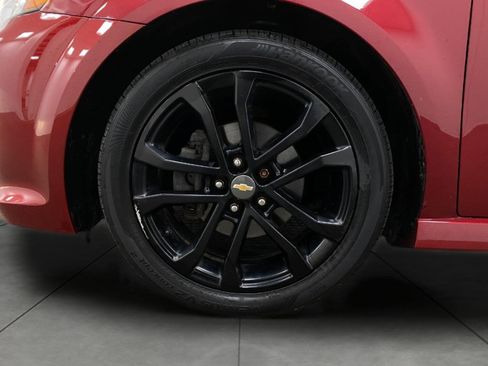 Used 2017 Chevrolet Sonic Premier w/ Driver Confidence Package image 12