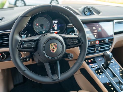 New 2026 Porsche Macan S AWD/4WD image 15