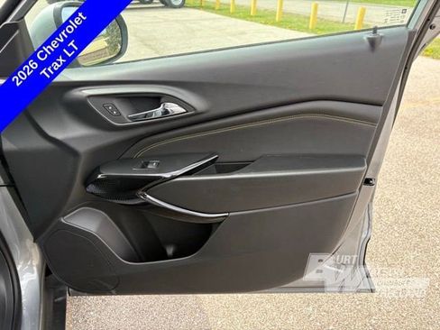 New 2026 Chevrolet Trax LT w/ LT Convenience Package FWD image 30