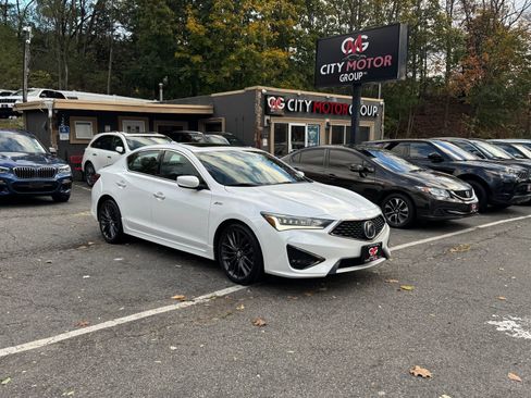 Used 2022 Acura ILX image 1
