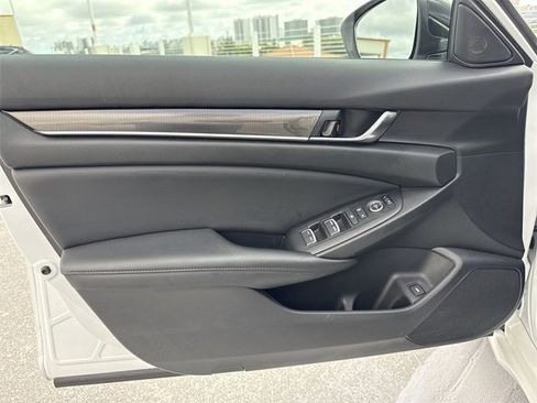 Used 2022 Honda Accord Sport Special Edition image 13