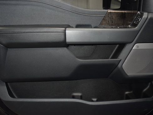 Used 2024 Ford F350 Lariat w/ Sport Appearance Package image 51