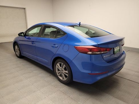 Used 2017 Hyundai Elantra SE image 5