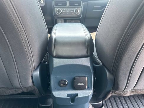 Used 2024 Ford Maverick XLT w/ XLT Luxury Package AWD/4WD image 23