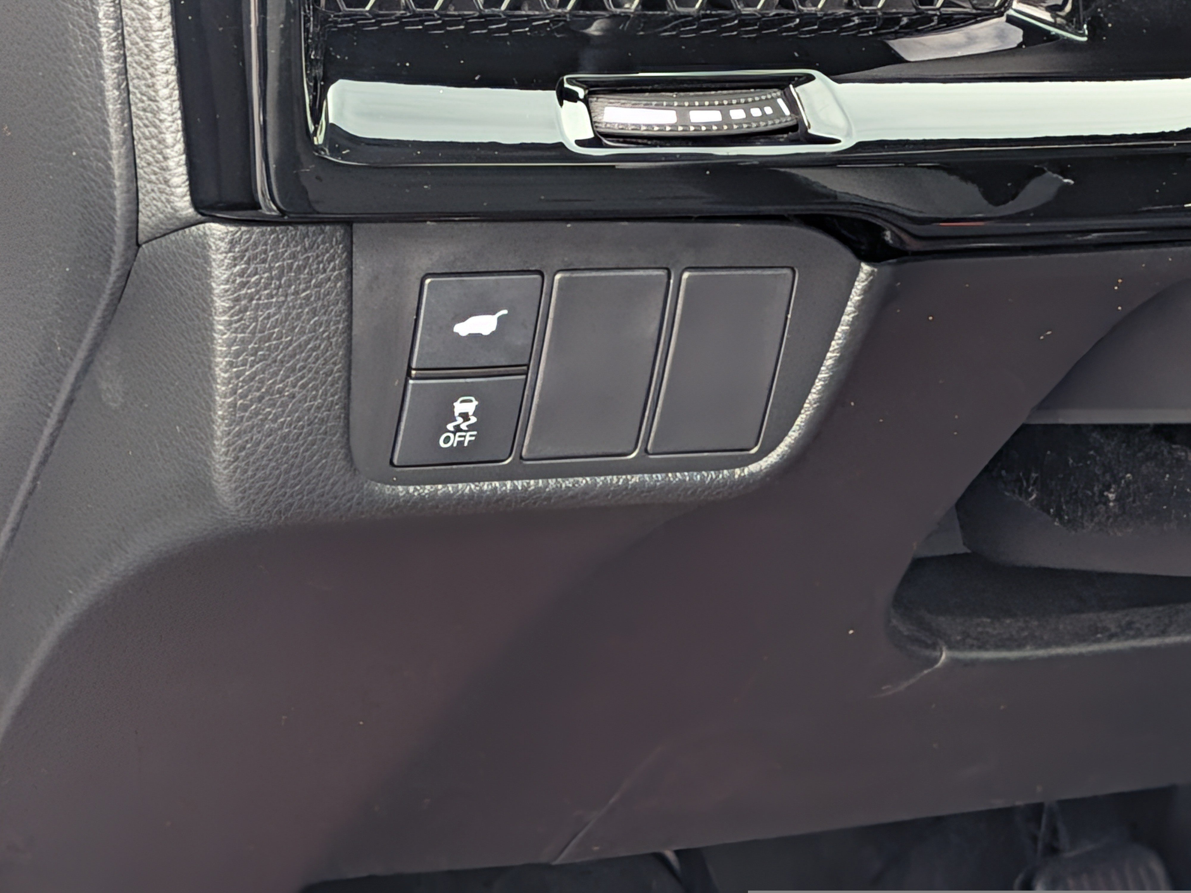 Used 2024 Honda CR-V EX-L image 13