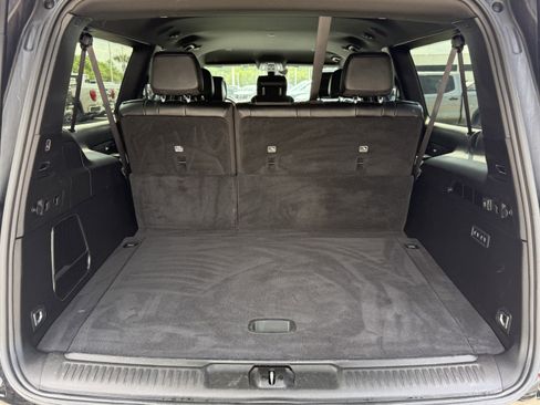 Used 2024 Jeep Wagoneer L Series III w/ Flexible Seating Group AWD/4WD image 31