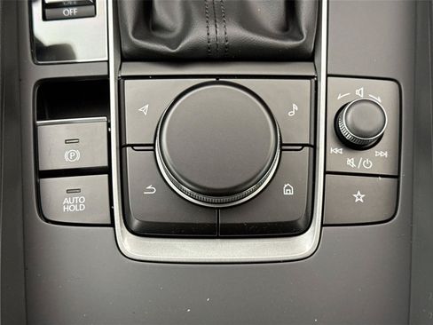 New 2026 MAZDA MAZDA3 s FWD image 27